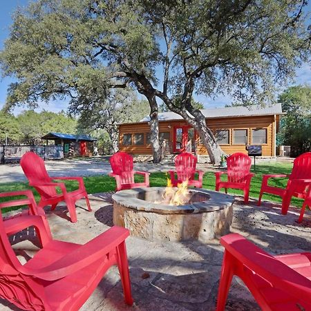 Wimberley Log Cabins Resort And Suites- Unit 2 Экстерьер фото